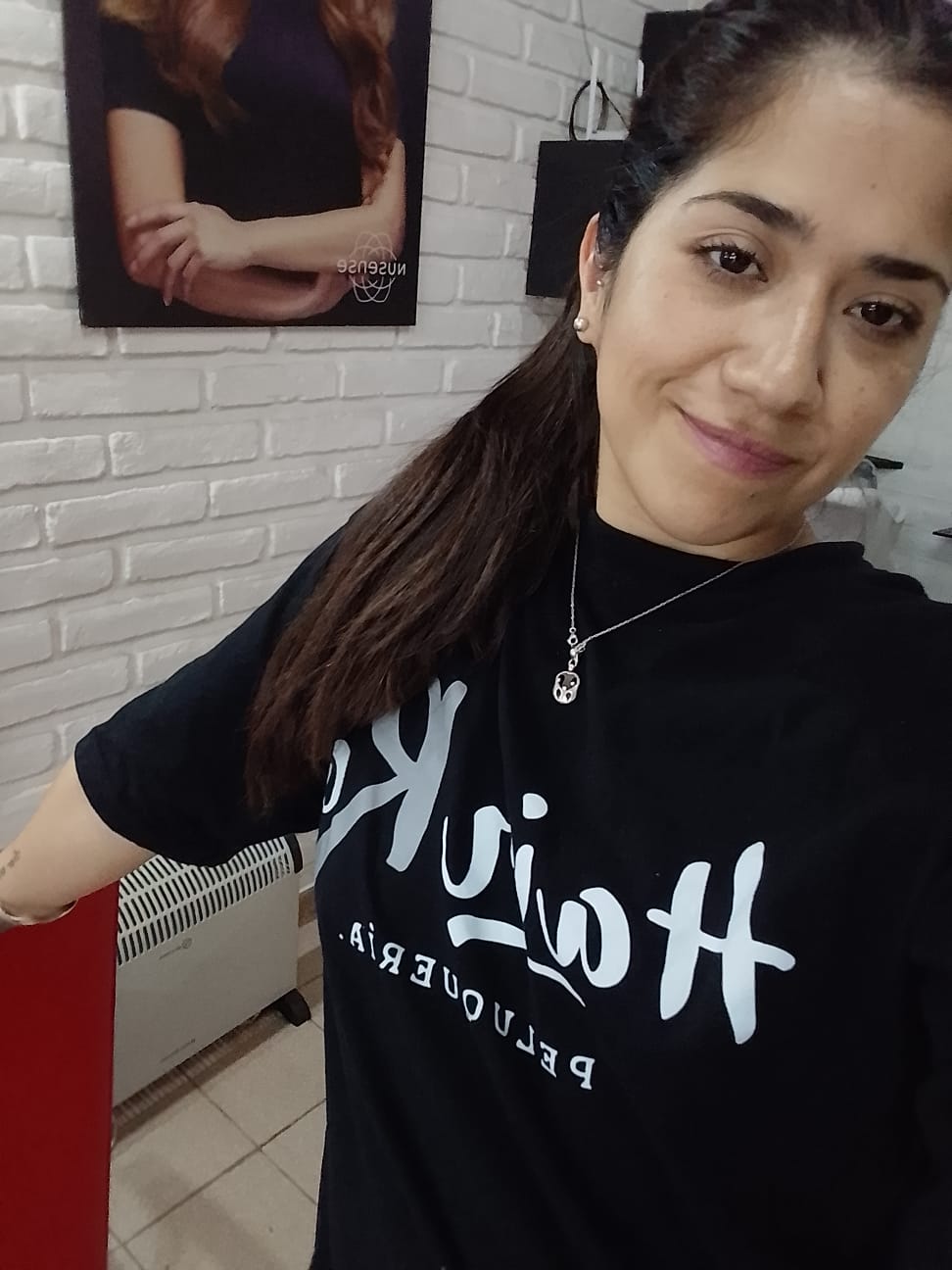 Dueña de HairRo Peluquería